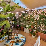 Roof Garden فندق مبيت وإفطار