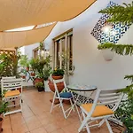 Roof Garden 3*