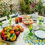 Roof Garden فندق مبيت وإفطار