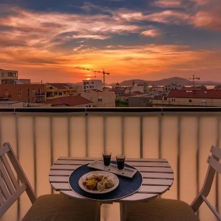 Oda ve Kahvaltı Roof Garden Alghero