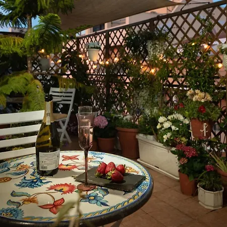 Oda ve Kahvaltı Roof Garden Alghero