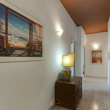 Roof Garden 住宿加早餐酒店 阿尔盖罗