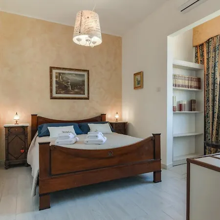 Roof Garden 住宿加早餐酒店 阿尔盖罗